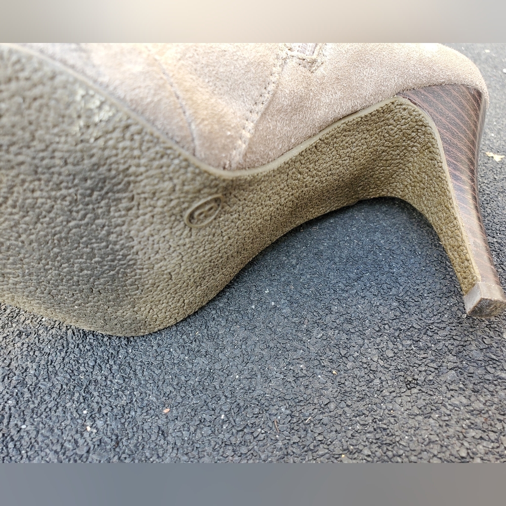 Alfred Sung Pure suede bow high heel ankle boots - Picture 8 of 8